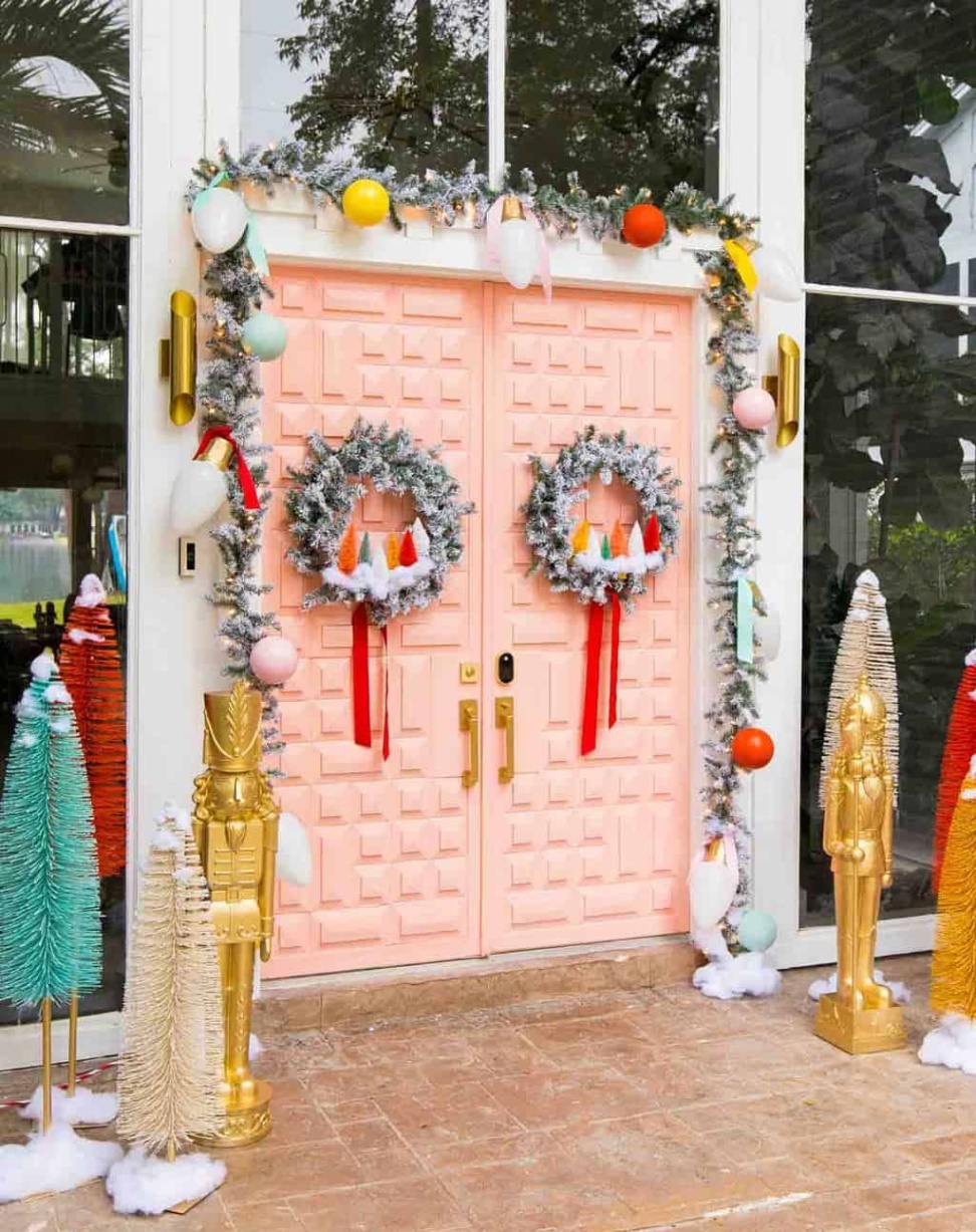 awesome outdoor christmas decorations Bulan 3 + Spectacular Outdoor Christmas Decoration Ideas to Try in