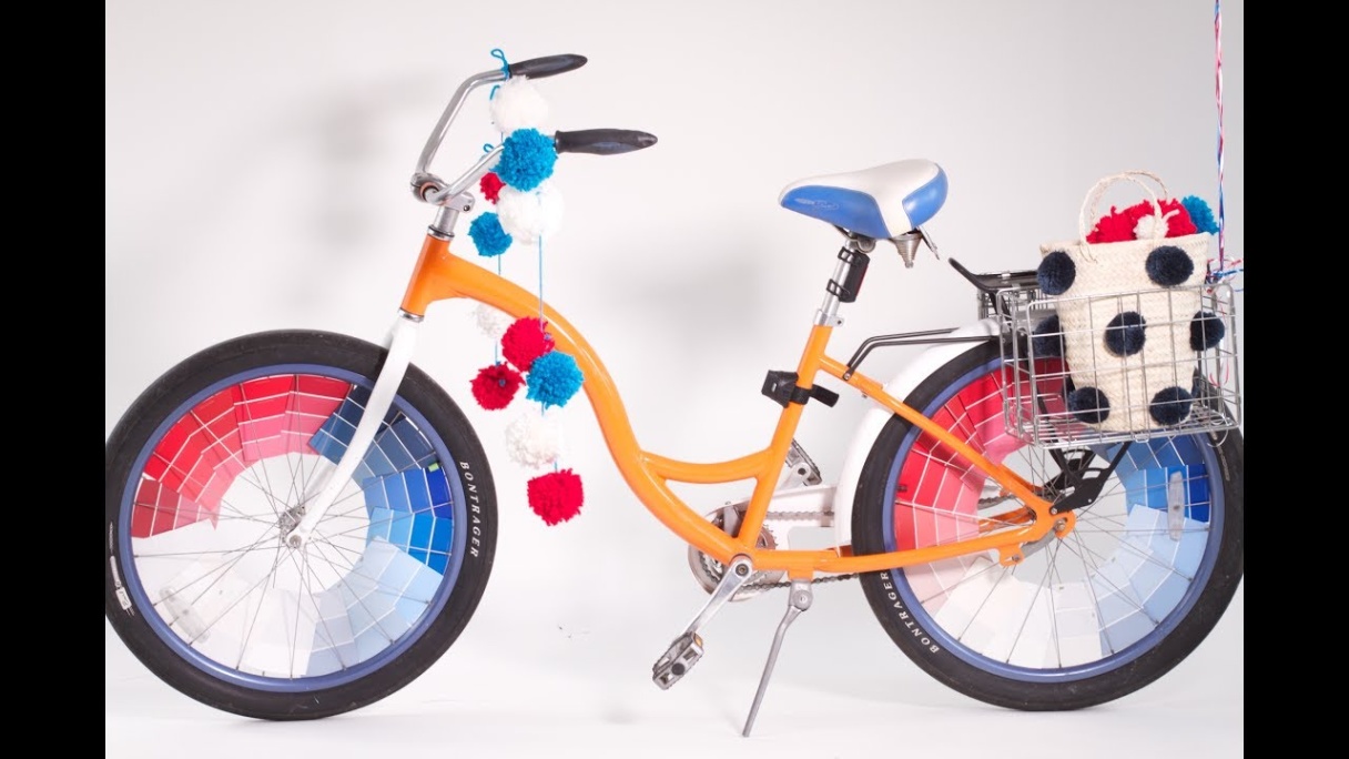bike decorating ideas Bulan 5 DIY: Bike Decorating with Paint Chips