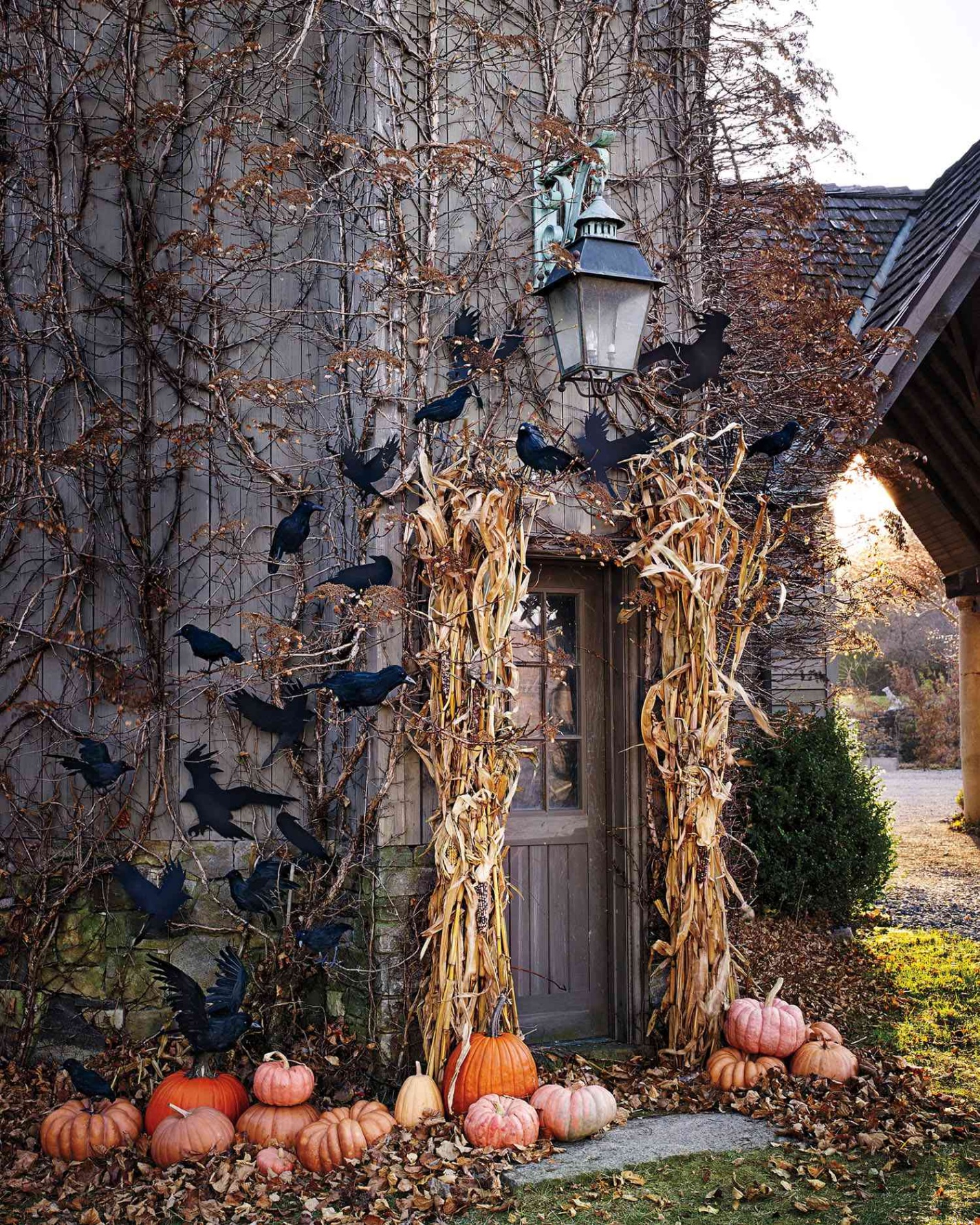 halloween yard decoration ideas Niche Utama Home  Best Outdoor Halloween Decoration Ideas: Projects and How-Tos