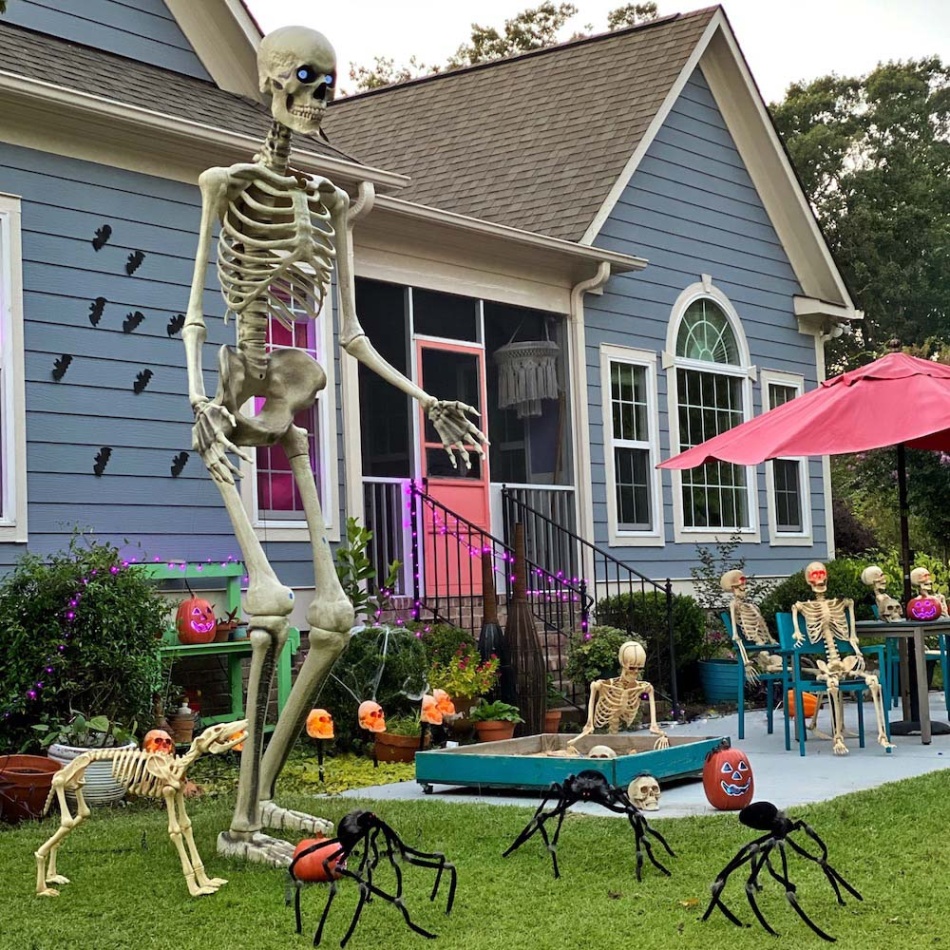 huge skeleton decoration Niche Utama Home Celebrating Halloween With Zombies and Skeletons Style - The Home