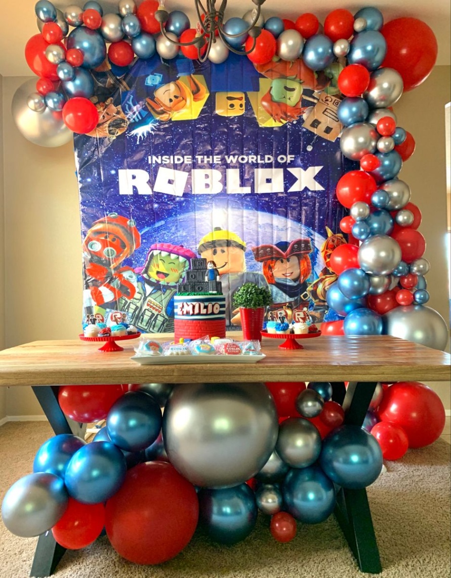 roblox party decoration Niche Utama Home Roblox birthday party decor  Birthday party decorations, Robot