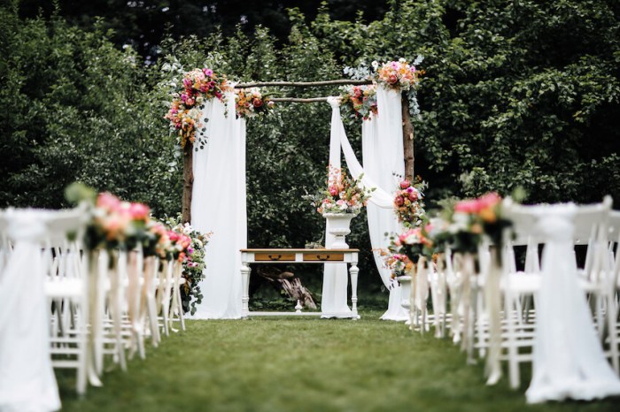 Draußen silberhochzeit deko garten